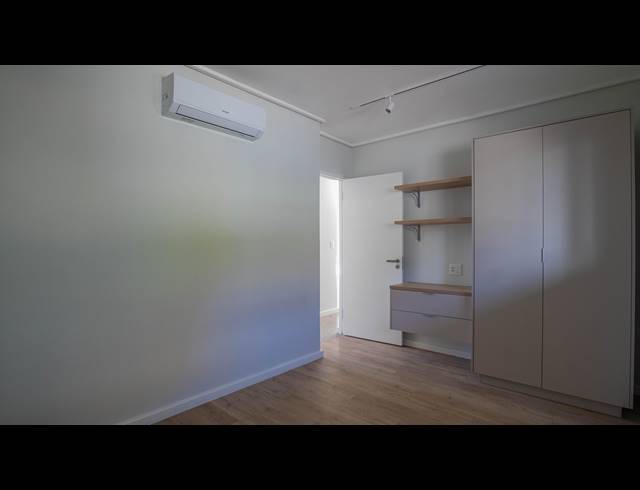 2 BEDROOM APARTMENT FOR SALE IN MUIZENBERG